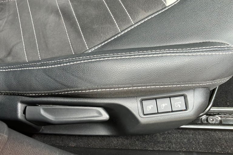  Vauxhall Corsa 1.2 Turbo Ultimate Hatchback 5dr Petrol Auto Euro 6 s/s 130 Ps