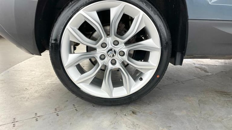 2020 Skoda Karoq 1.5 TSI SE L 5dr DSG Automatic Estate Petrol Automatic