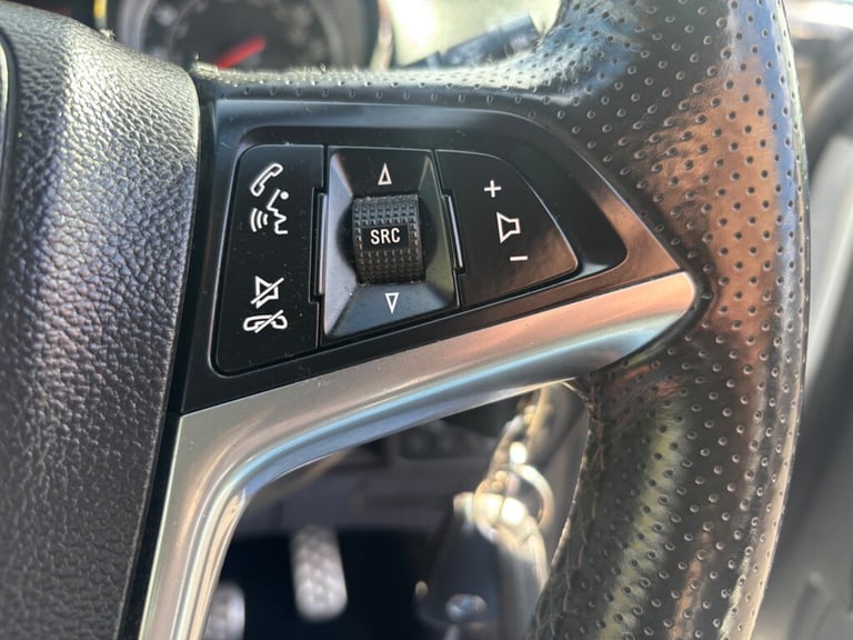 2015 Vauxhall Zafira 1.4T SRi 5dr MPV PETROL Manual