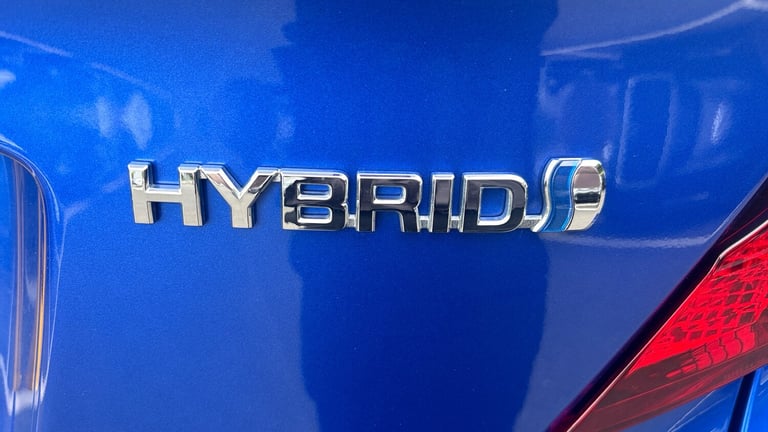2022 Toyota C-HR 1.8 Hybrid Design 5dr CVT Hybrid Hatchback Hatchback Hybrid Automatic