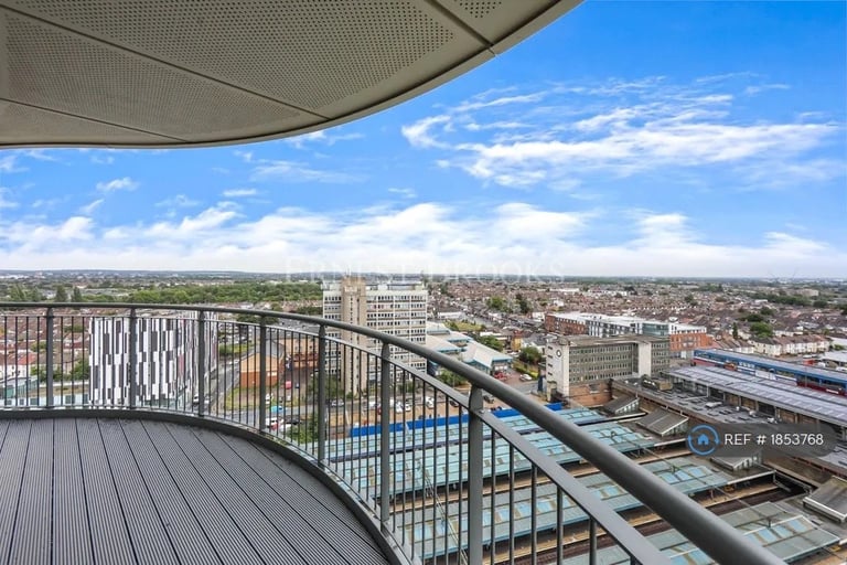 1 bedroom flat in Oculus House, Barking, IG11 (1 bed) (#1853768)