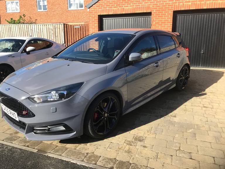 Ford, Focus st-3 2ltr petrol hatchback 2015, 5 door…. not vw 