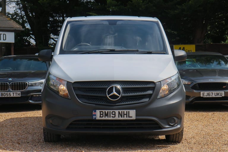  Mercedes-Benz Vito 2.1 114 CDI BlueTEC RWD L1 Euro 6 (s/s) 5dr Diesel Manual