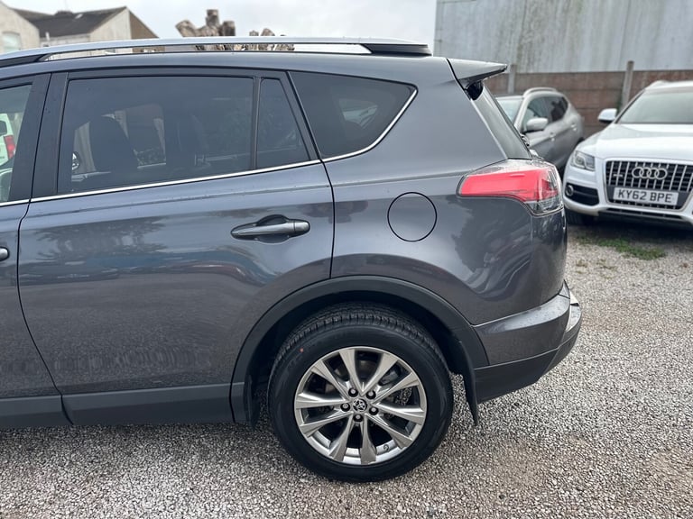 2017 Toyota RAV4 2.0 D-4D Excel TSS 5dr [Nav] 2WD ESTATE Diesel Manual