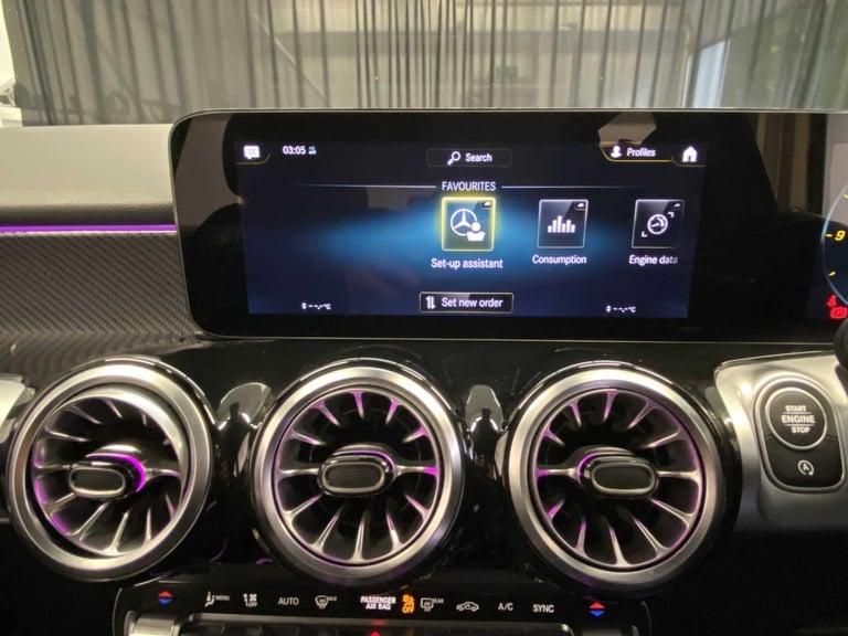 2022 Mercedes-Benz GLB 200 AMG Line Premium 5dr 7G-Tronic Estate Petrol Automatic