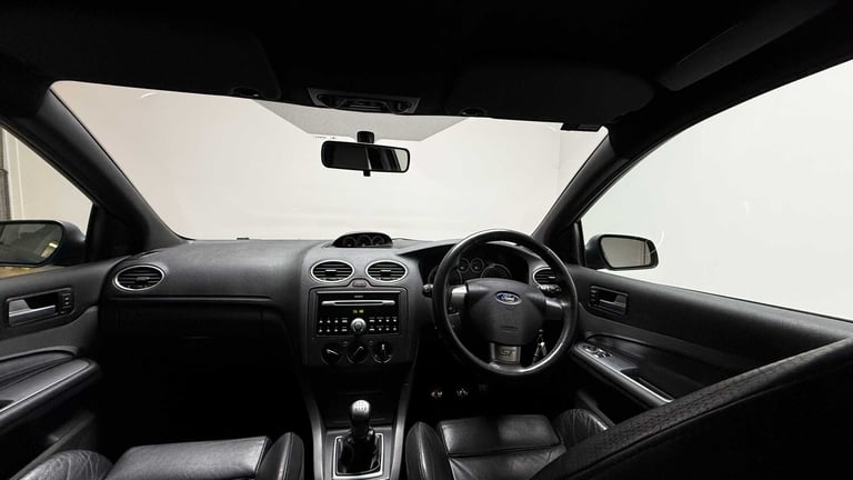 2006 Ford Focus 2.5 ST-3 3dr Hatchback Petrol Manual