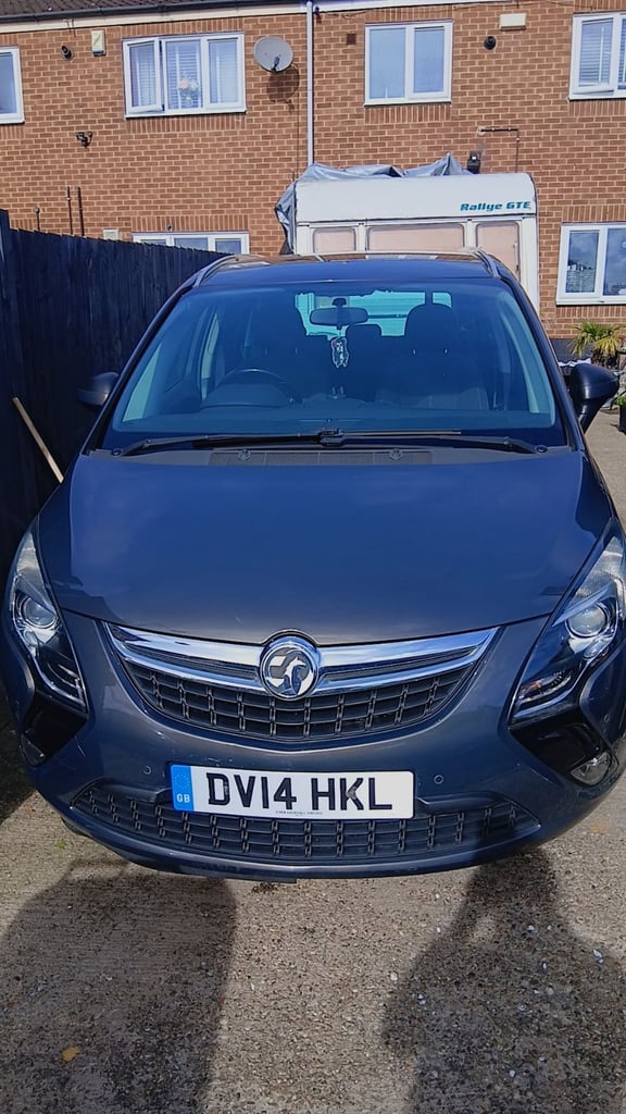 image for Vauxhall, ZAFIRA, MPV, 2014, Manual, 1956 (cc), 5 doors