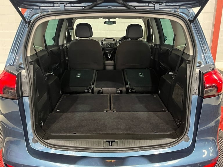 2014 Vauxhall Zafira Tourer 2.0 CDTi SRi MPV 5dr Diesel Manual Euro 5 (130 ps) MPV Diesel Manual