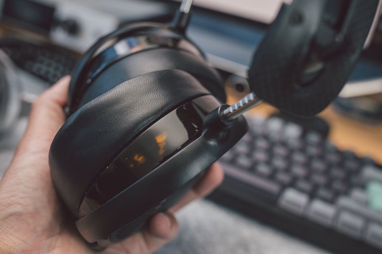 Audeze LCD-5 reference grade audiophile planar magnetic headphones