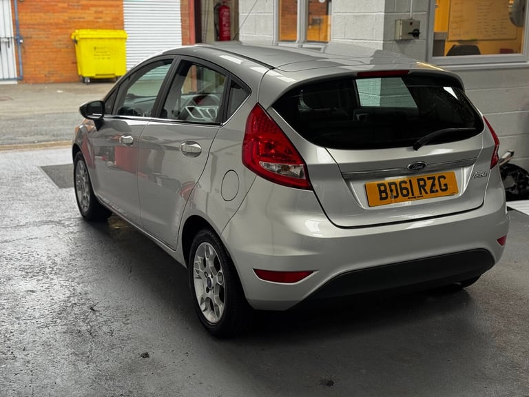 2012 Ford Fiesta 1.25 Zetec 5dr [82] HATCHBACK PETROL Manual