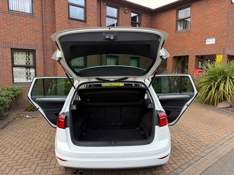  Volkswagen Golf SV 1.4 TSI BlueMotion Tech SE MPV 5dr Petrol Manual Euro 6 (s/s) (125 ps) Petrol...