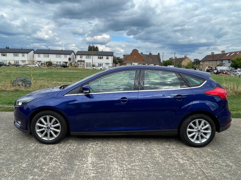 2017 Ford Focus 1.0 EcoBoost 125 Titanium 5dr ULEZ FREE HATCHBACK Petrol Manual