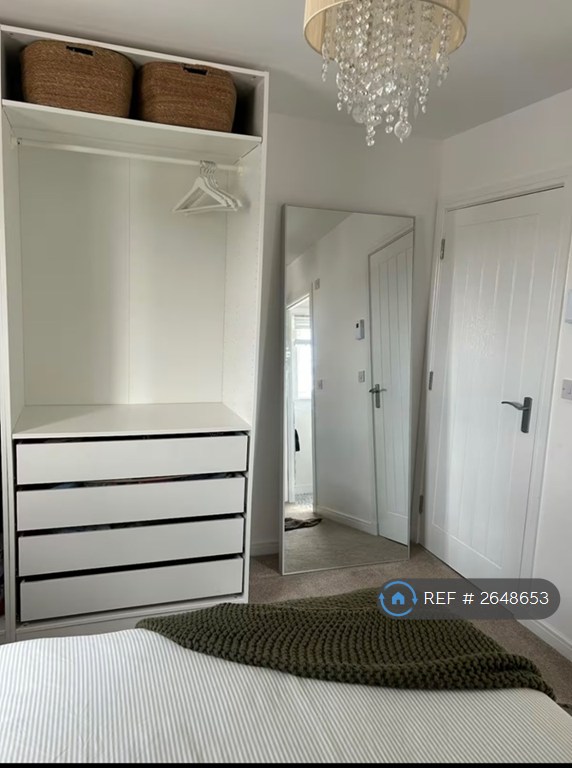 2 bedroom flat in Clydeside Terrace, Renfrew, PA4 (2 bed) (#2648653)