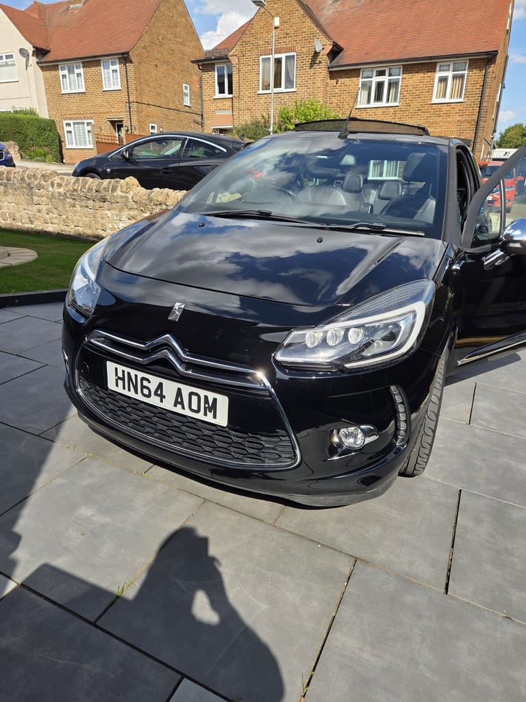 Citroen, DS3, Convertible, 2014, Manual, 1598 (cc), 3 doors