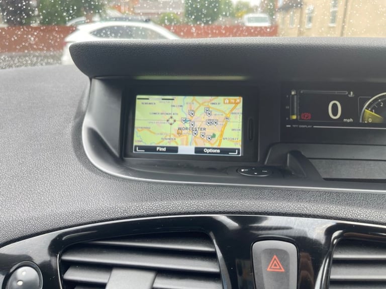 2013 63 RENAULT SCENIC 1.5 DCI ENERGY DYNAMIQUE TOMTOM MPV 5DR DIESEL MANUAL EUR