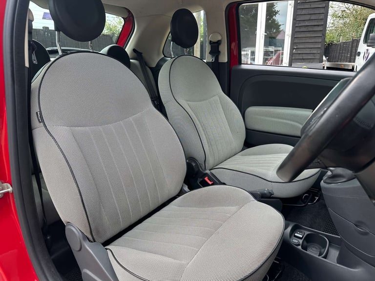 2013 Fiat 500 1.2 500 Lounge RHD 3dr Hatchback Petrol Manual