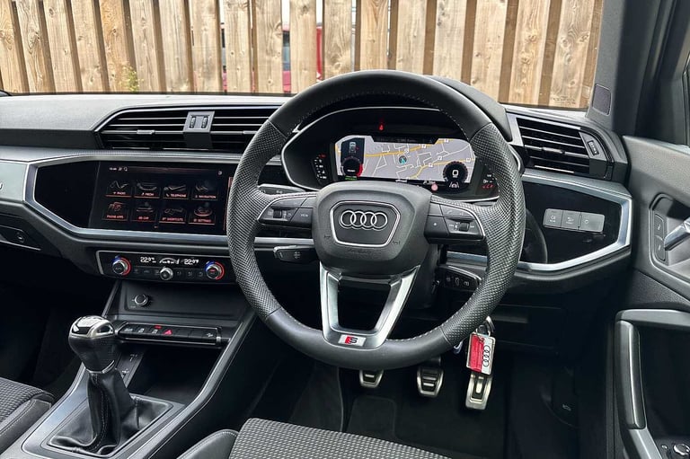 2020 Audi Q3 35 TDI Quattro S Line 5dr ESTATE DIESEL Manual