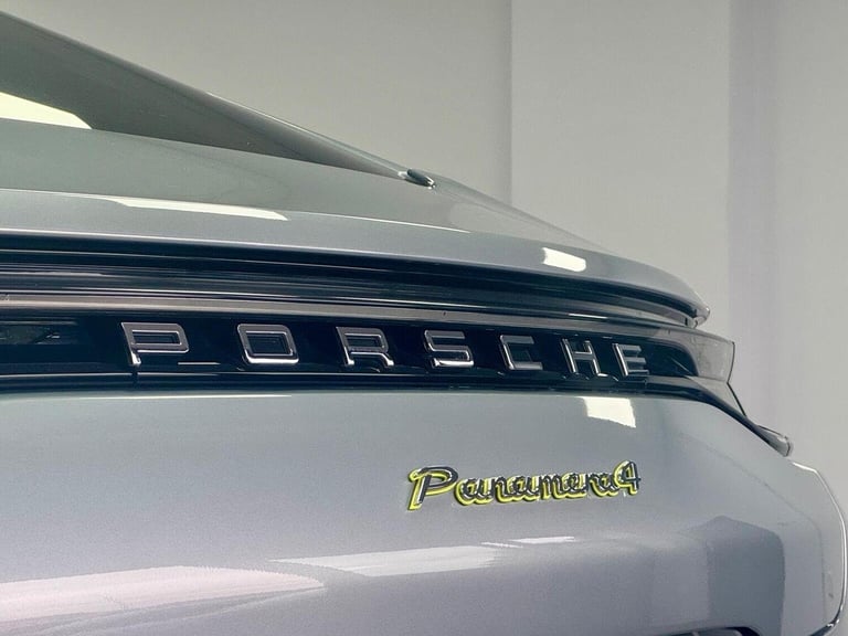PORSCHE PANAMERA 2.9 V6 E-Hybrid 17.9kWh 4 Saloon PDK 4WD Euro 6 (s/s) 5dr (3.6
