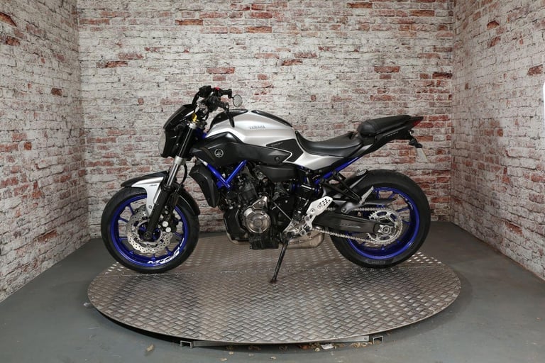 YAMAHA MT-07 ABS 2015 Petrol Manual in Silver