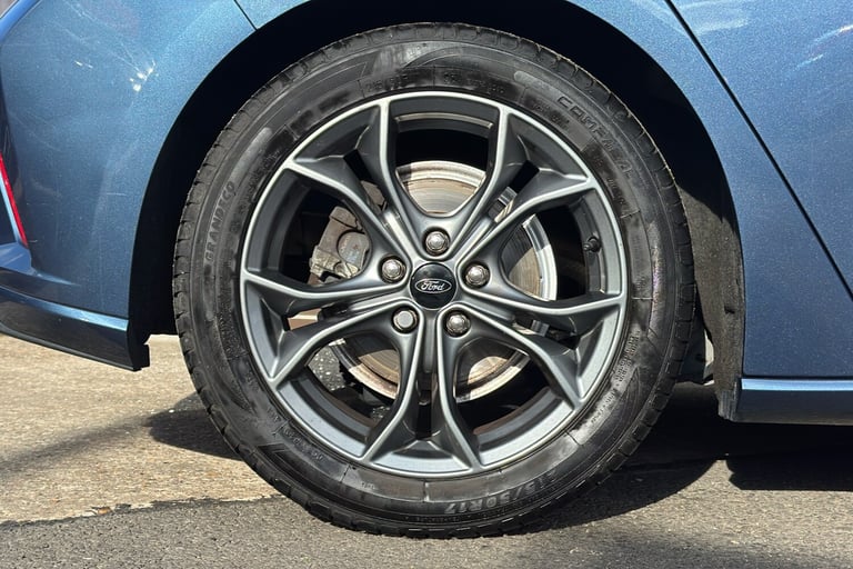  Ford Focus 1.0t Ecoboost St Line Hatchback 5dr Petrol Manual Euro 6 s/s 125 Ps