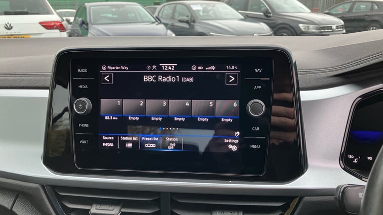 2022 Volkswagen T-Roc 1.5 TSI Life 5dr Petrol Hatchback Hatchback Petrol Manual