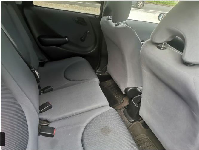 HONDA JAZZ S(2005)1.2 - Image 6