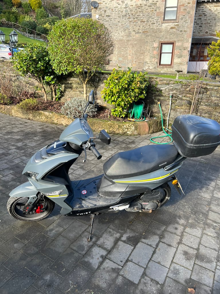 Used 50cc moped for Sale | Motorbikes & Scooters | Gumtree