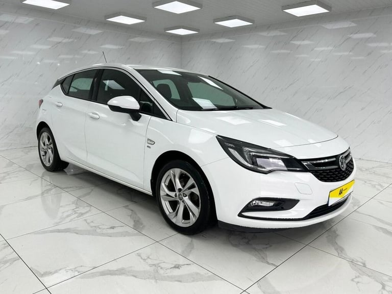 2018 Vauxhall Astra 1.4i Turbo SRi Hatchback 5dr Petrol Manual Euro 6 (150 ps) Hatchback Petrol M...