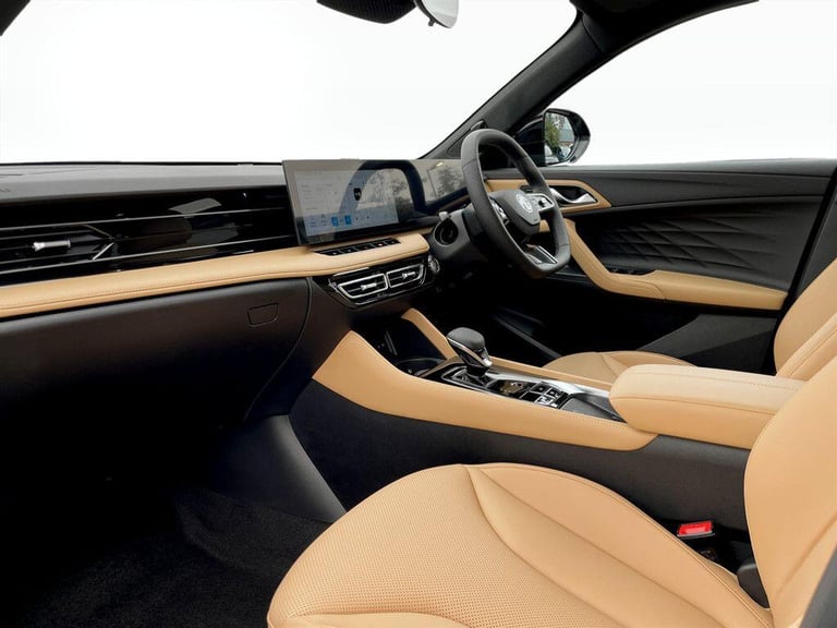 2025 MG MG HS 1.5 Hybrid+ Trophy SUV 5dr Petrol Hybrid Auto Euro 6 (s/s) (224 ps) ESTATE Petrol/E...