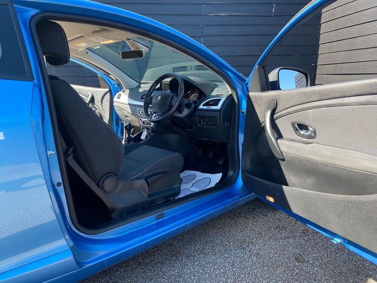 2014 Renault Megane 1.6 VVT Dynamique TomTom 3dr COUPE Petrol Manual