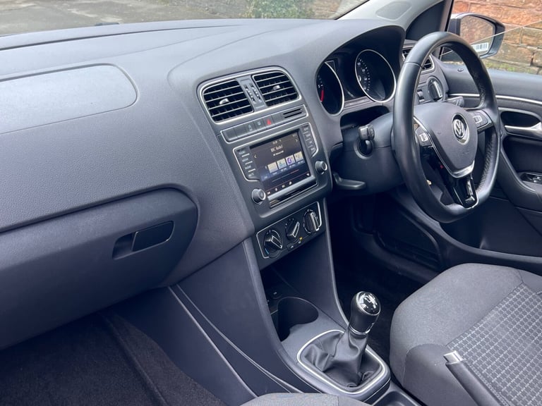 2015 Volkswagen Polo 1.4 TDI SE 5dr HATCHBACK Diesel Manual