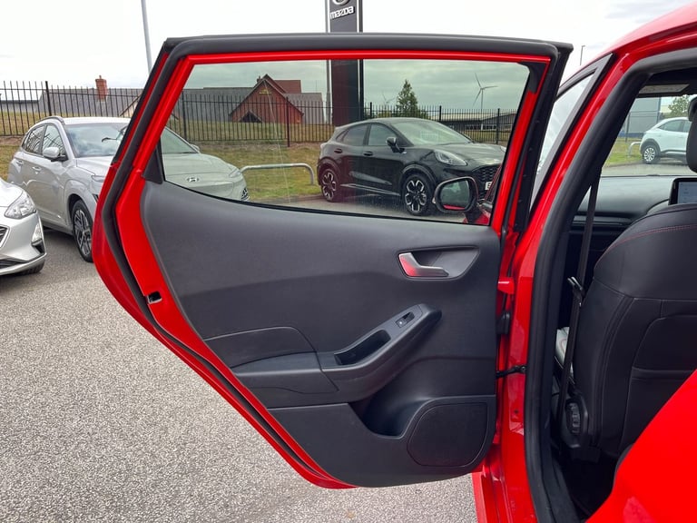 2022 Ford Fiesta 1.0 EcoBoost Hybrid mHEV 125 ST-Line Vignale 5dr 5 Door PETROL Manual