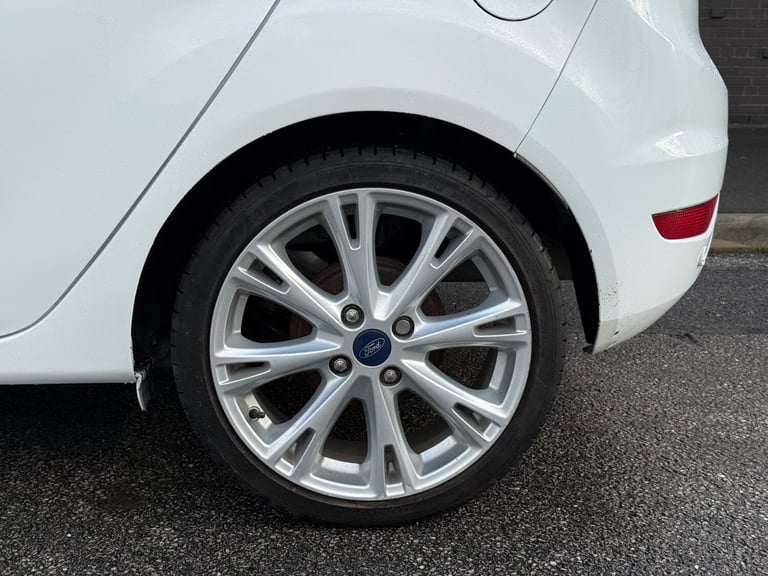 2014 Ford Fiesta 1.0 EcoBoost 125 Titanium X 5dr HATCHBACK Petrol Manual