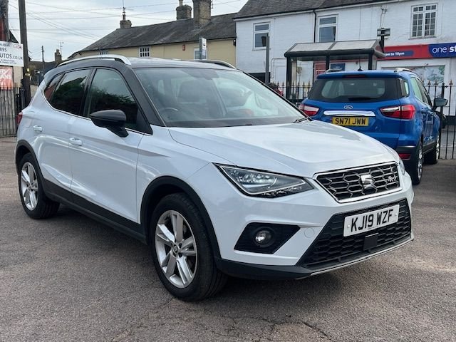 2019 SEAT Arona 1.6 TDI FR SUV 5dr DIESEL EURO 6 (s/s) (115 ps) WITH SERVICE HISTORY  HATCHBACK D...