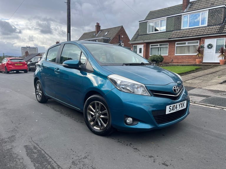 2014 Toyota Yaris 1.33 VVT-i Icon+ 5dr HATCHBACK Petrol Manual