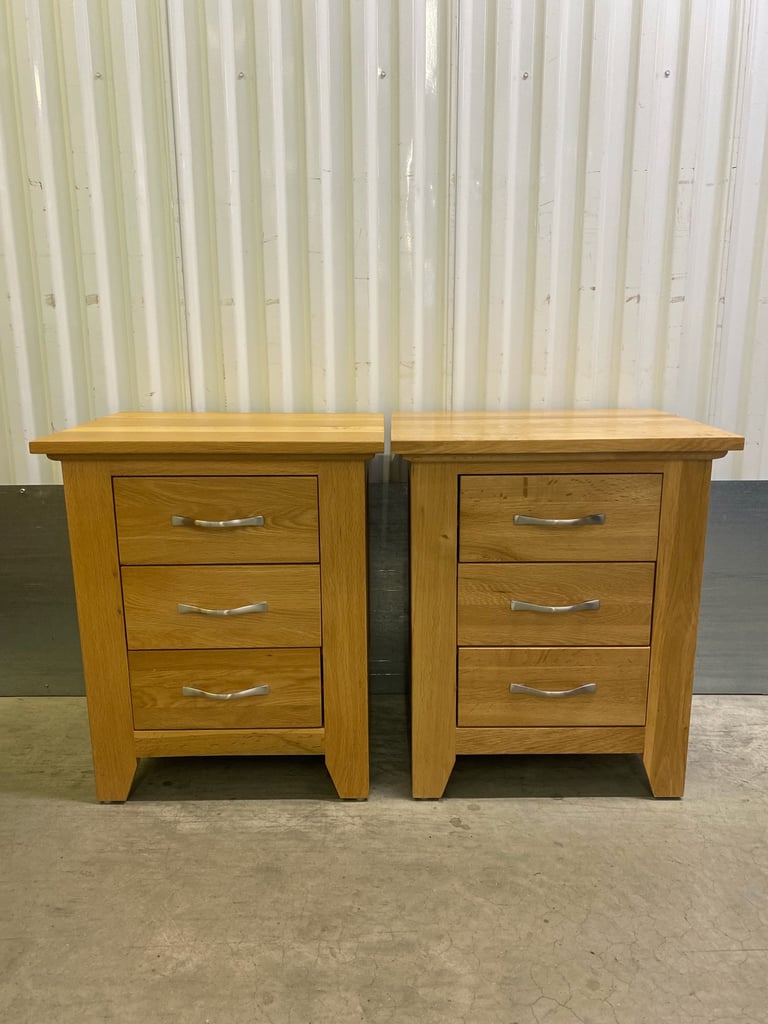 Solid Oak Pair of Bedside tables/ cabinets 