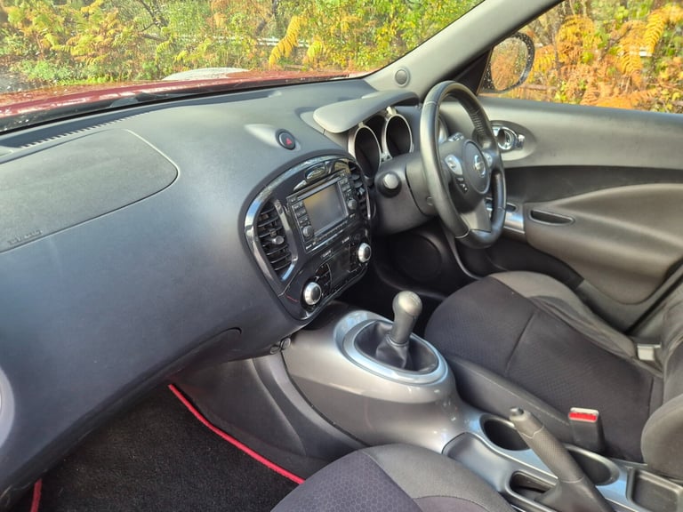 2012 Nissan Juke 1.6 Acenta 5dr [Premium Pack] HATCHBACK Petrol Manual