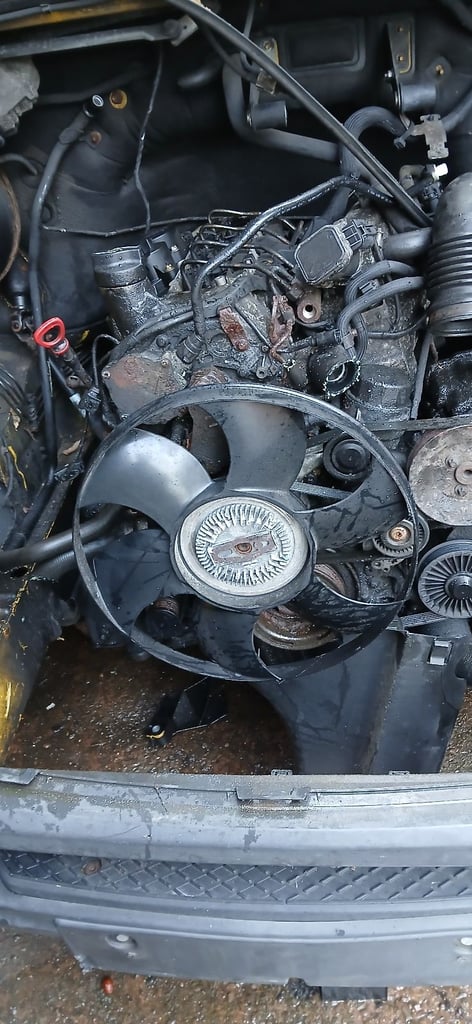 2008 Mercedes Sprinter 2.1 engine or gearbox