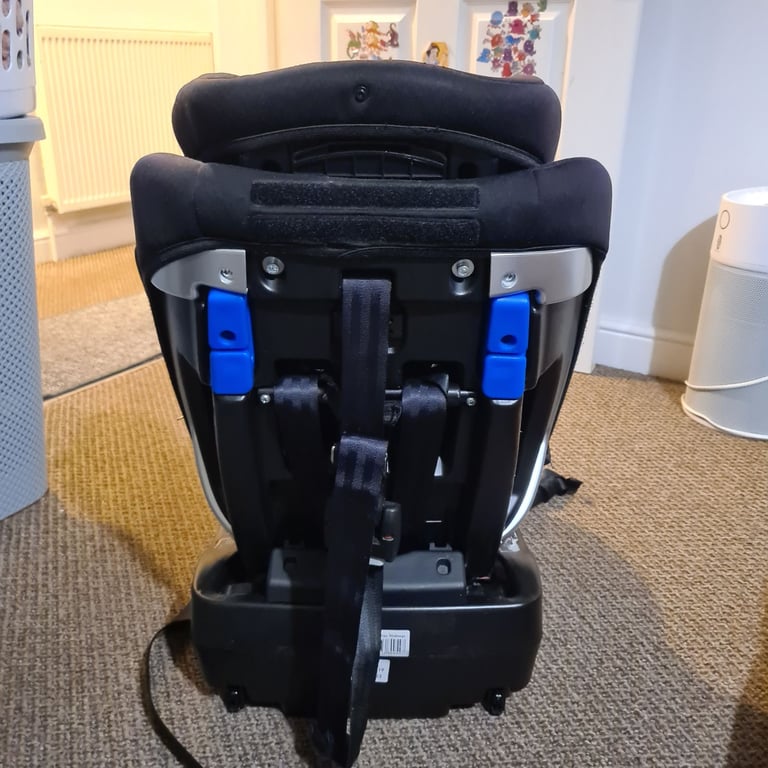 Vianato ISOFIX Car Seat – Group 0+/1/2/3 (0–36 kg) – Good Condition – £35