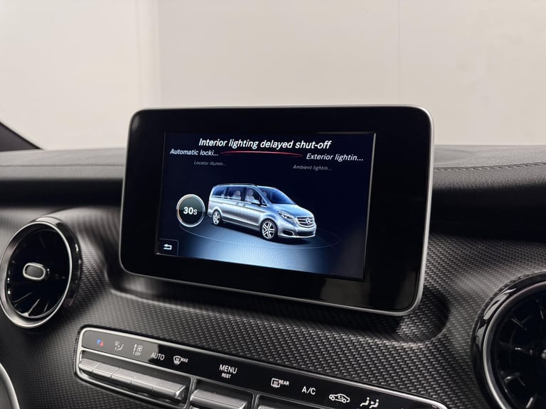 2019 Mercedes-Benz V-Class 2.0 V300d AMG Line MPV 5dr Diesel G-Tronic+ Euro 6 (s/s) 7 Seat (239 p...