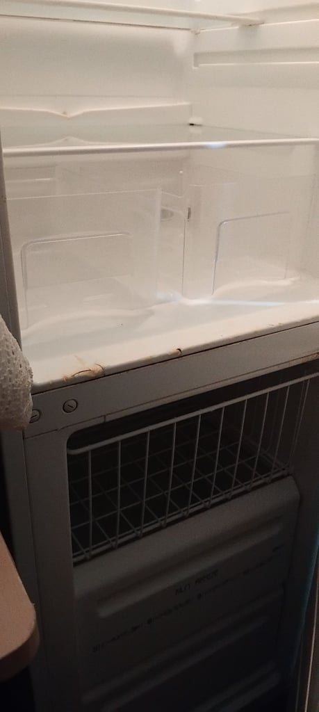 Zanussi Electrolux Frost free £75 Egham 