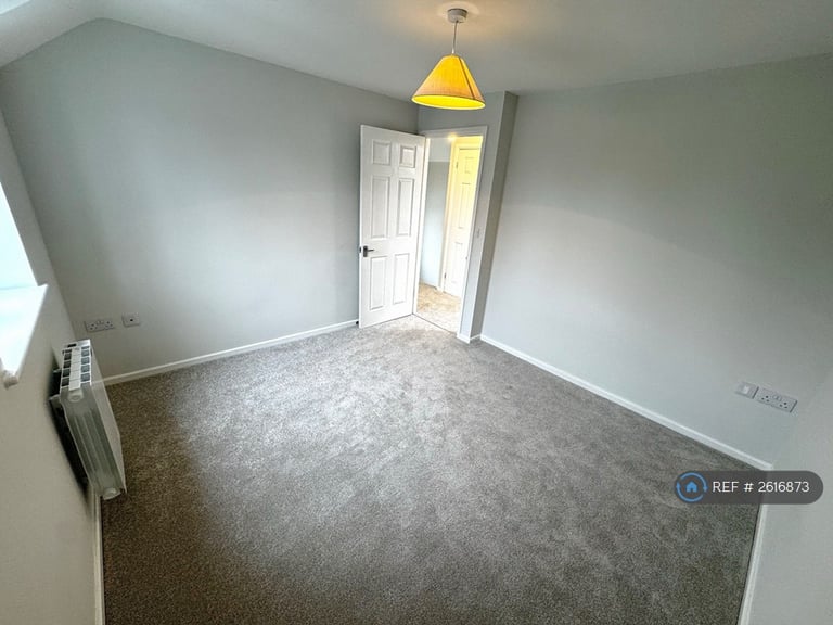 2 bedroom house in Howard Street, Oxford, OX4 (2 bed) (#2616873)