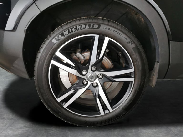 2021 Volvo XC40 1.5 T5 Recharge PHEV R DESIGN 5dr Auto ESTATE PETROL/ELECTRIC Automatic