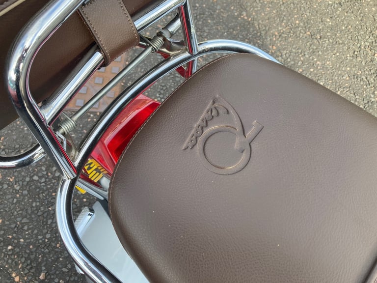 Piaggio, VESPA, 2016, 123 (cc)
