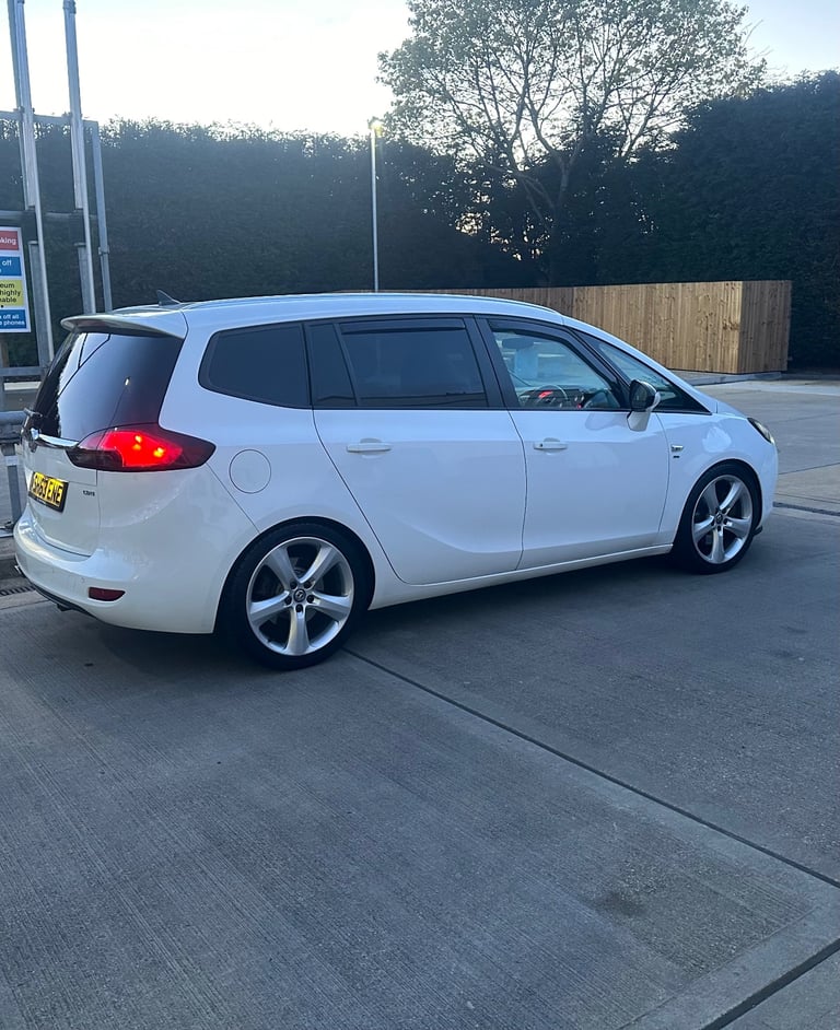 Zafira c Sri 2.0cdti 