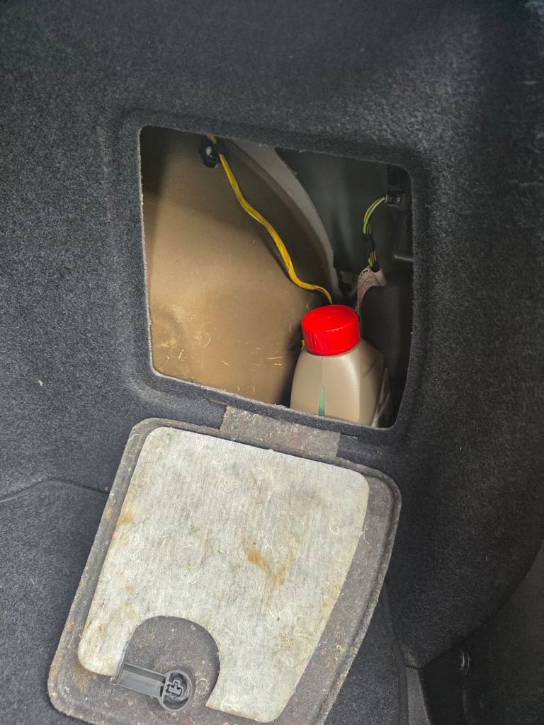 Mercedes-Benz, C CLASS, Coupe, 2004, Semi-Auto, 3199 (cc),3 doors - Image 14