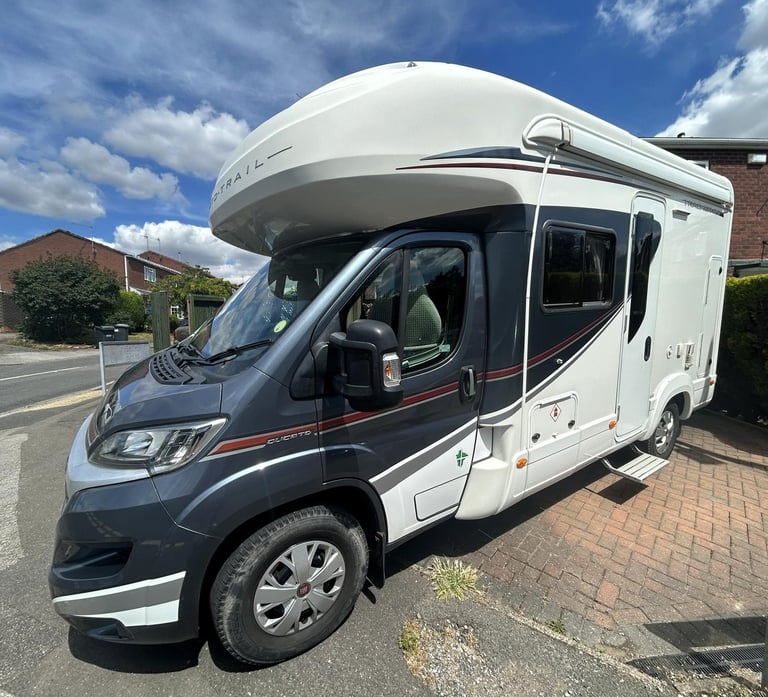image for 2015 AUTOTRAIL TRACKER RS 2 BERTH REAR WASHROOM Motorhome for sale