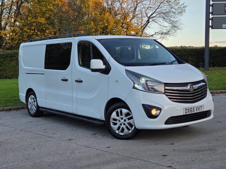 2015 Vauxhall Vivaro 1.6 CDTi 2900 BiTurbo ecoFLEX Sportive Crew Van L2 H1 Euro 5 (s/s) 5dr (6 S ...