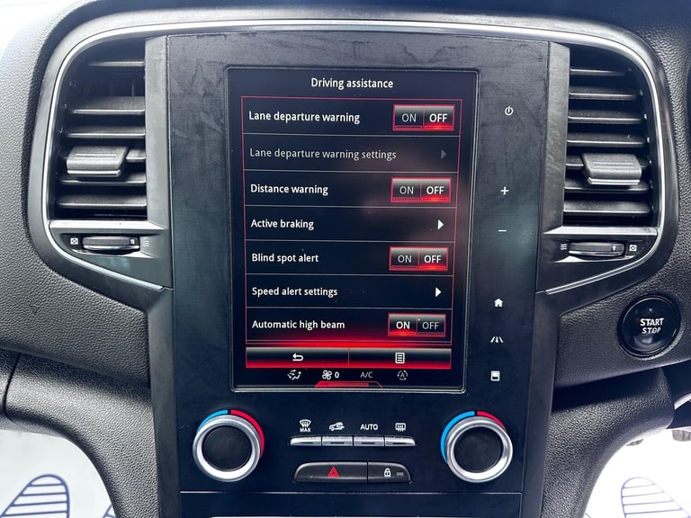 2017 Renault Megane 1.5 dCi Dynamique S Nav Euro 6 (s/s) 5dr HATCHBACK Diesel Manual