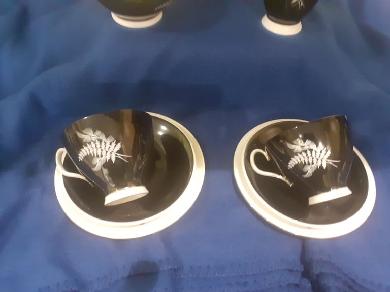 Rare Royal Albert China Night & Day, Teapot, Sugar Bowl, 2 Cups & 2 Saucers & 2 Side Plates 